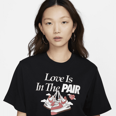 Nike Sportswear Women's Boxy T-Shirt