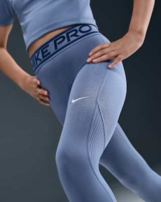 Nike Pro