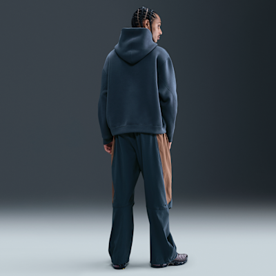 Sudadera con gorro sin cierre con detalles reflejantes para hombre Nike Tech