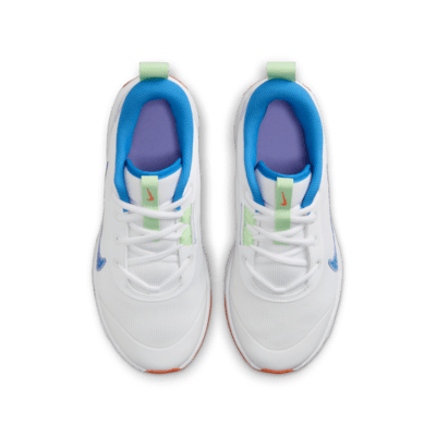 Nike Omni Multi-Court Zaalschoenen voor kids