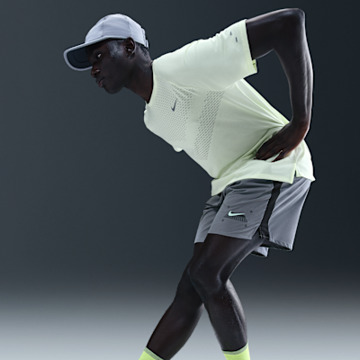 Nike Challenger Pantalón corto de 18 cm con malla interior - Hombre