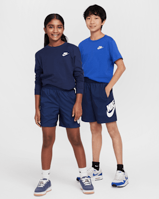 Nike Sportswear Club