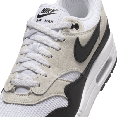 รองเท้าผู้ชาย Nike Air Max 1 Essential