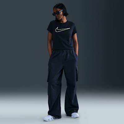 Playera de manga corta con gráfico para mujer Nike Sportswear