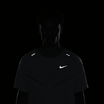 Pánské běžecké tričko Nike TechKnit Dri-FIT ADV s krátkým rukávem