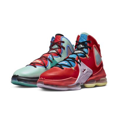 LeBron 19 Basketball Shoes