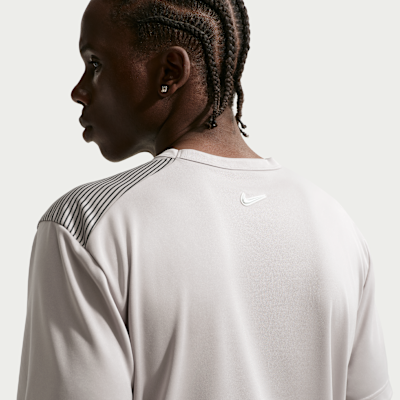 Męska koszulka piłkarska Nike Sportswear Tuned Air