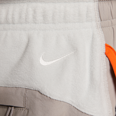 ナイキ ACG "Wolf Tree" プラス フリース パンツ