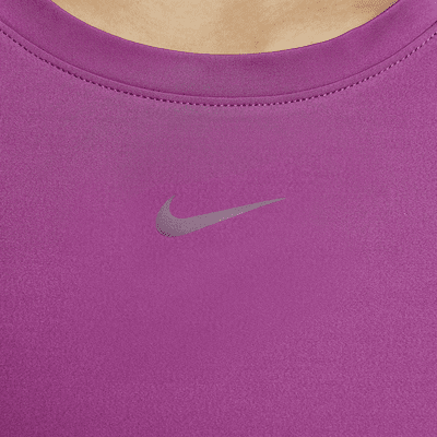 เสื้อแขนสั้นผู้หญิง Dri-FIT Nike One Classic