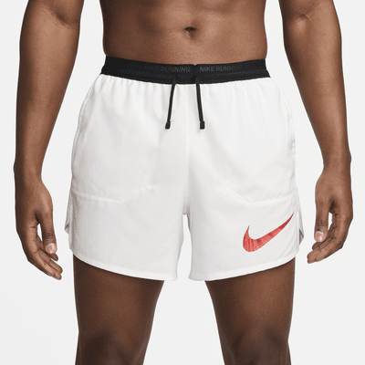 Nike Flex Stride Run Energy 13 cm-es, béléssel ellátott férfi futórövidnadrág