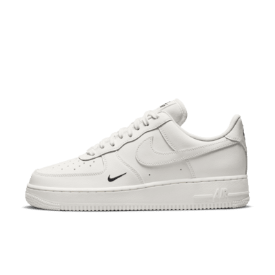 รองเท้าผู้หญิง Nike Air Force 1 ’07 Essential