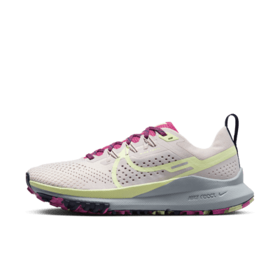 Женские кроссовки Nike Pegasus Trail 4 для бега