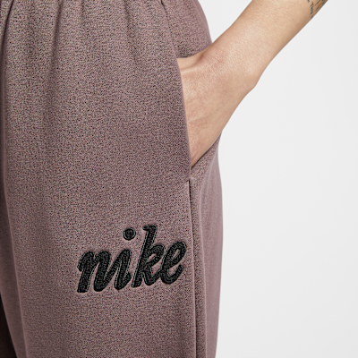 Nike Sportswear Club Fleece Women's Mid-Rise Oversized Tracksuit Bottoms