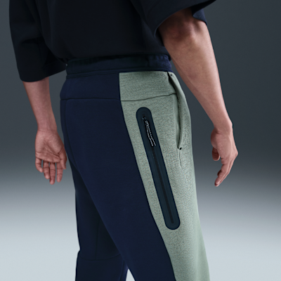 Nike Tech Men's Colour-Block Open-Hem Fleece Trousers