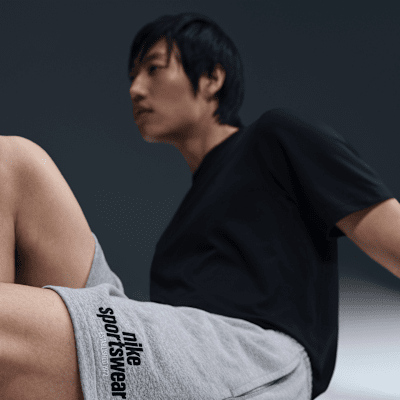 Nike Club Men's French Terry Flow Shorts