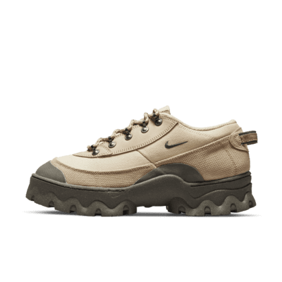 Nike Lahar Low