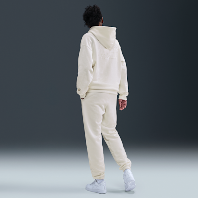 Caitlin Clark Nike Fleece Cuffed Basketball Pants