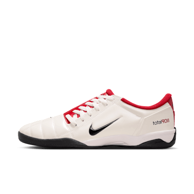 Nike Total 90