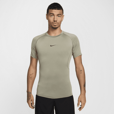 Haut de fitness ajusté à manches courtes Nike Pro Dri-FIT pour homme