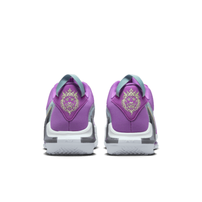 LeBron Witness 7 EP 籃球鞋