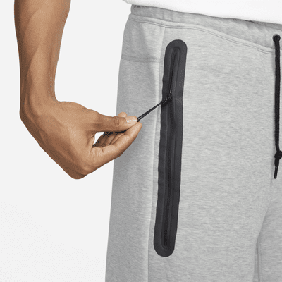 Nike Sportswear Tech Fleece férfi rövidnadrág