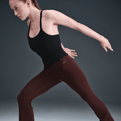 Leggings de tiro alto acampanados para mujer Nike Zenvy