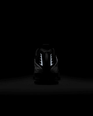 Nike Shox R4