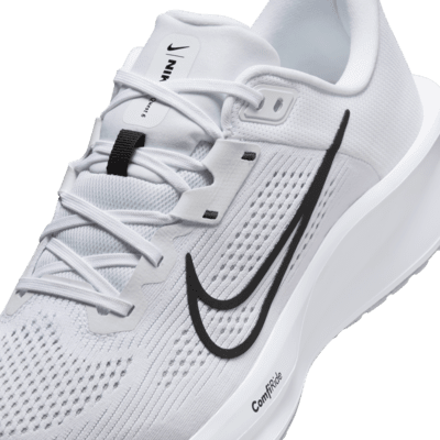 Tenis de correr en carretera para hombre Nike Quest 6