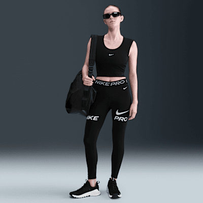 Nike Pro