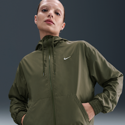 Nike Sportswear Classic Wovens