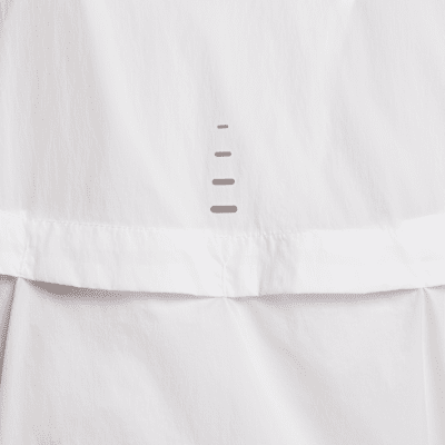 เสื้อแจ็คเก็ตวิ่งผู้ชาย Repel UV Nike Stride