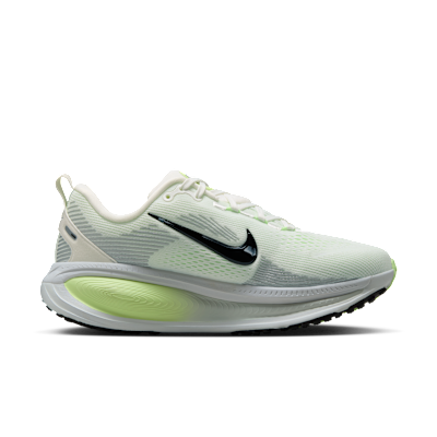 Nike Vomero 18 Women's Road Running Shoes (Extra Wide)