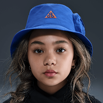Nike ACG Apex Gorro tipo pescador para niños talla grande