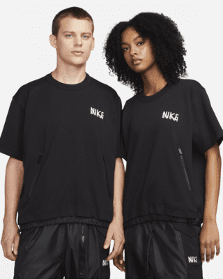 Nike x sacai Short-Sleeve Top. Nike.com