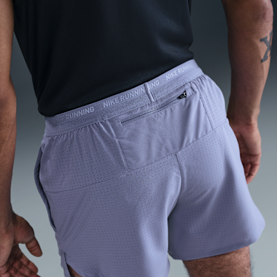 Shorts de correr Dri-FIT de 13 cm con forro de ropa interior perforados para hombre Nike Stride