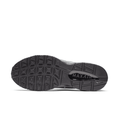 ナイキ エア マックス トーチ 4 メンズシューズ