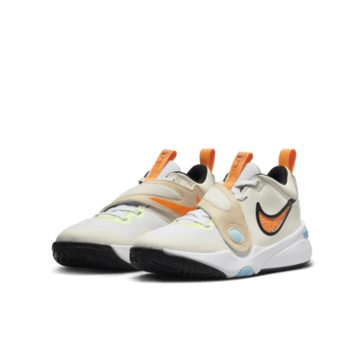 Tenis de básquetbol para niños grandes Nike Team Hustle D 11 "CHBL"