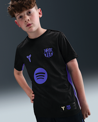 Детские шорты FC Barcelona Academy Pro Away Big Kids' Nike Dri-FIT Soccer Pre-Match Short-Sleeve Top