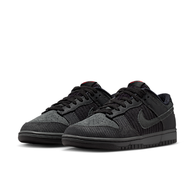 รองเท้าผู้ชาย Nike Dunk Low Retro Premium