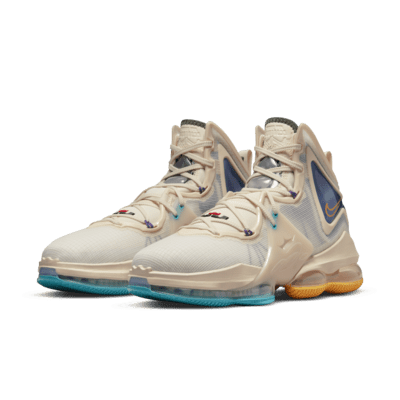 LeBron 19 Basketball Shoes