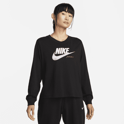Nike Sportswear