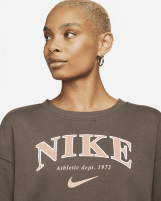 nike crew neck sweat shirts