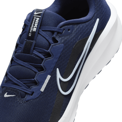 Tenis de correr en pavimento para hombre Nike Downshifter 13