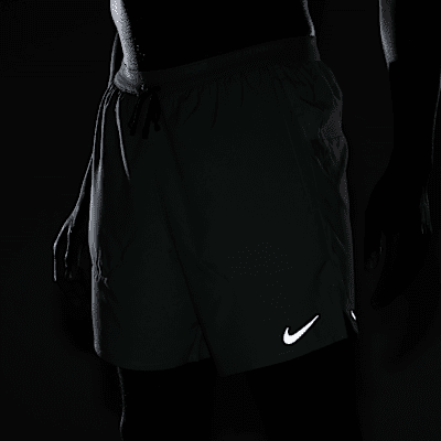 Nike Stride Men's Dri-FIT 7" 2-in-1 Running Shorts