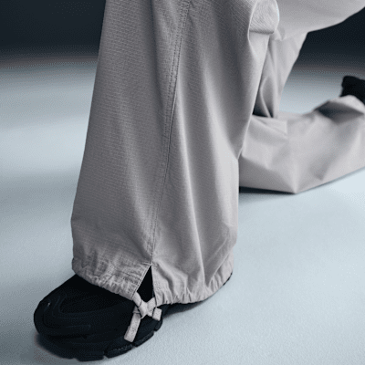 Nike Sportswear Women's Mid-Rise Oversized Cargo Trousers