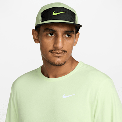 Cappello essenziale con Swoosh Nike Dri-FIT Fly