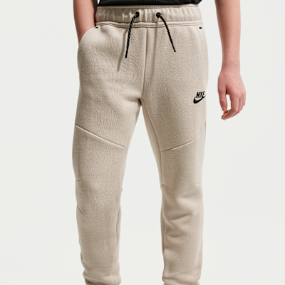 Nike Sportswear Tech Fleece Genç Çocuk Jogger'ı