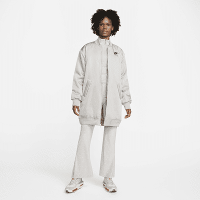 Chamarra bomber con relleno sintético para mujer Nike Air Therma-FIT