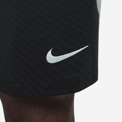 Chelsea F.C. Strike Third Men's Nike Dri-FIT Football Knit Shorts. Nike UK
