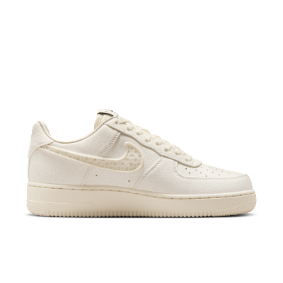 Nike Air Force 1 '07 LX Schuh (Damen)